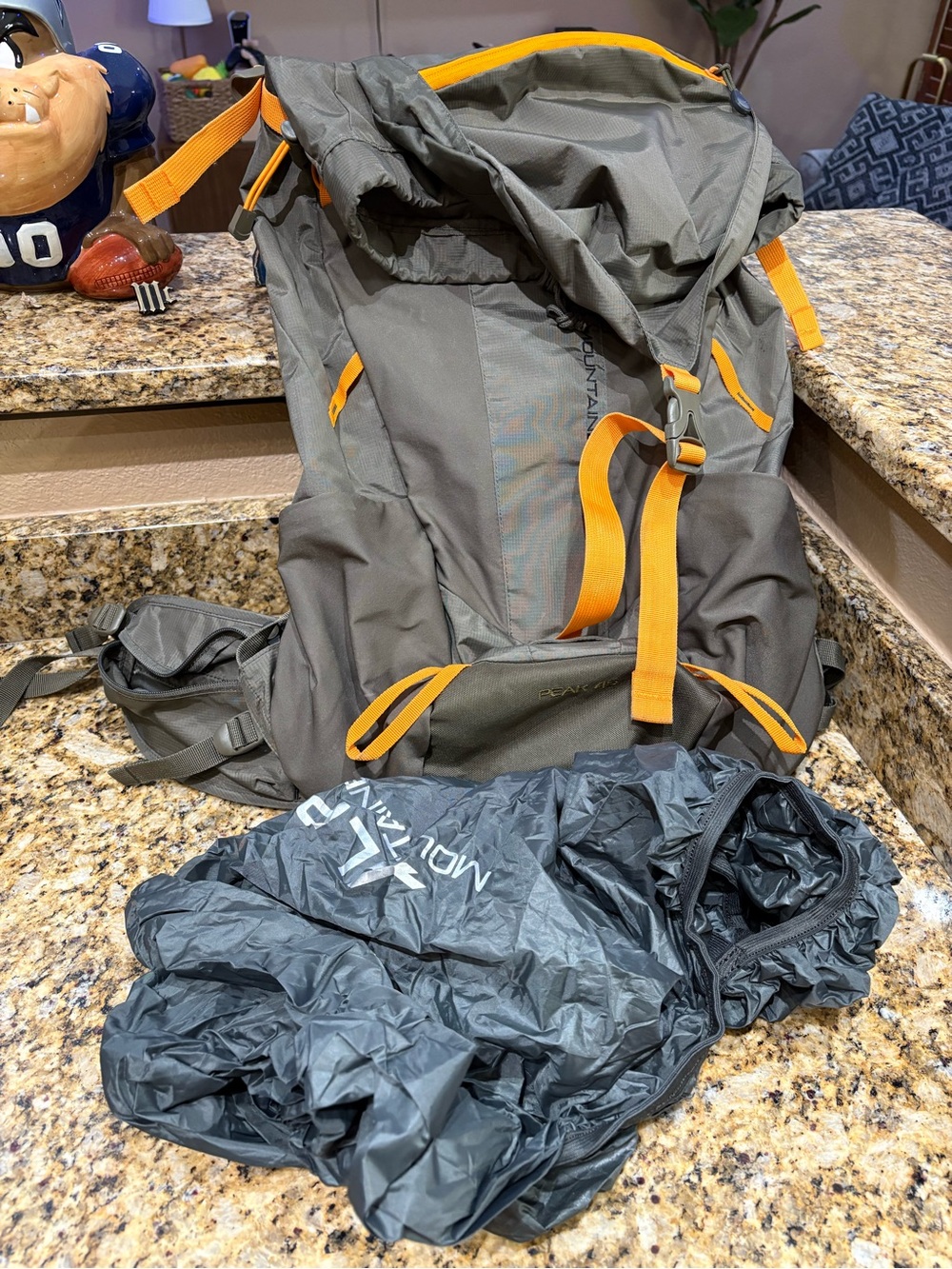 ALPS Mountaineering 45L Peak Backpacking Pack - W Waterproof Cover Hiking